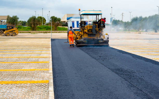 Best Affordable Driveway Paving  in Belle Isle, FL